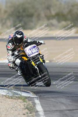 media/Jan-15-2026-Racers Edge (Thu) [[dfebeb70ab]]/2-A Group/Session 5 Turn 2/